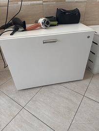 Mobile bagno o ufficio