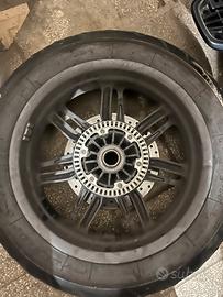 Ruote complete beverly 300