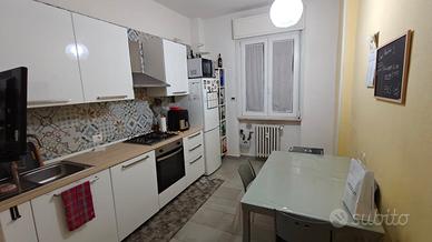Stanza per ragazzo zona Montanara Parma