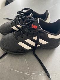 Scarpe adidas calcio bambino numero 11 e mezzo
