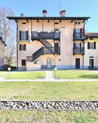 Appartamento di 200 m² con 5 locali a Castelletto 
