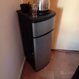 Mobiletto per macchina del caffè