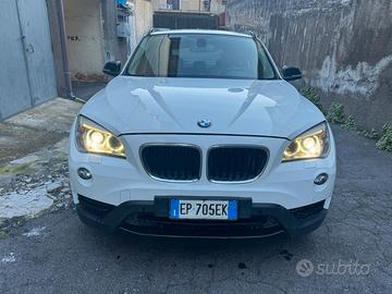 Bmw x1 xdrive  180 msport