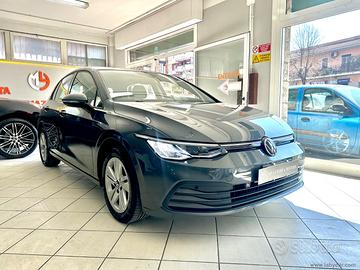 VOLKSWAGEN Golf 1.0 eTSI EVO DSG Life