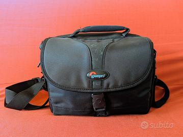 Borsa fotografica tracolla Lowepro Rezo 180 AW
