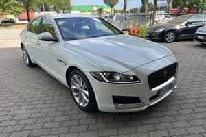 Jaguar XF 2.0 D 180 CV aut. Prestige