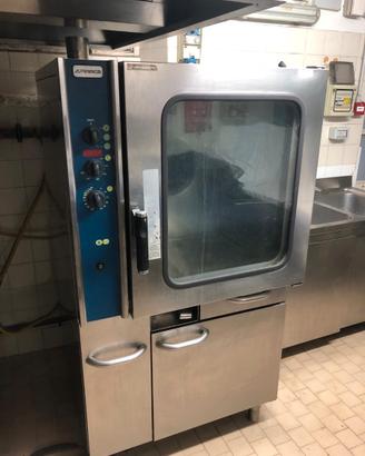 Attrezzatura Cucina Professionale - Pronta all'Uso