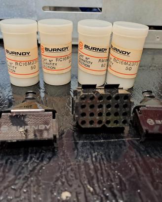 Connettori 24 poli burndy