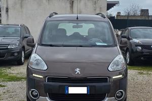 Peugeot Partner Tepee 1.6 HDi 92CV Outdoor 2015