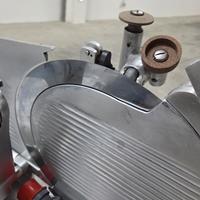 affettatrice verticale bizerba 