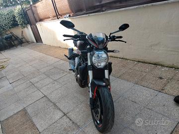 Ducati Monster Stealth 821