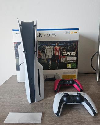 Ps5 slim disco con 2 joystick 