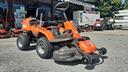 trattorino-rasaerba-husqvarna-r-214-c