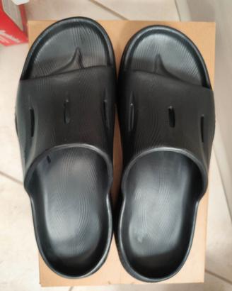 Ciabatte Hoka recovery slide 3.  42 e 2/3
