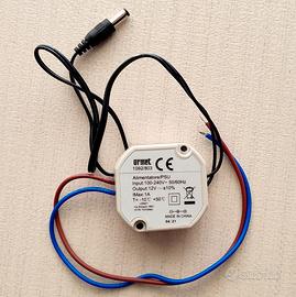 Alimentatore 12V 1A Urmet