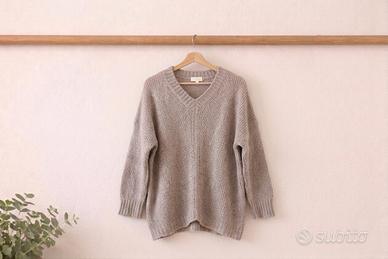 Maglione scollo V morbido effetto mohair