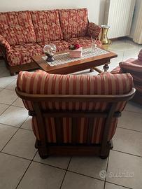 Arredamento completo.