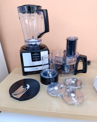 🌀Robot da cucina nuovo(mai usato) € 50,00 🌀