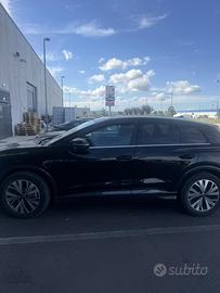 Q4 etron