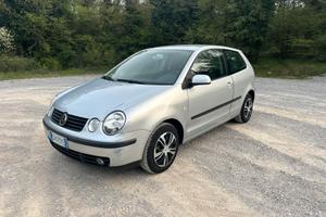 Volkswagen Polo 4 1.4 16V a benzina 75 cavalli