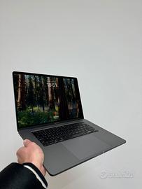 macbook pro 2019 1 tera 32 gb