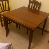 Tavolo da pranzo divano mobile ingresso