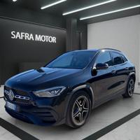 Mercedes-Benz GLA 180 d Automatic Premium