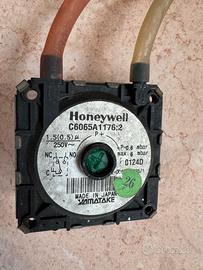 PRESSOSTATO HONEYWELL C6065A1176 CALDAIA SILE