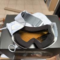 Out of void the one polarizzata