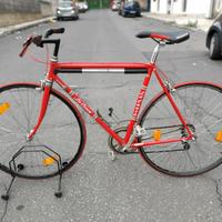 Bici da corsa ibrida restyling vintage campagnolo