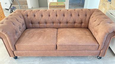 Divano chesterfield ikea