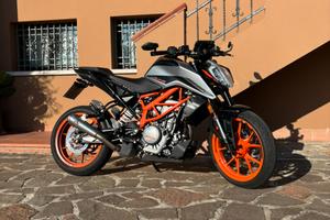 Ktm duke 390