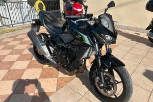 KAWASAKI Z500