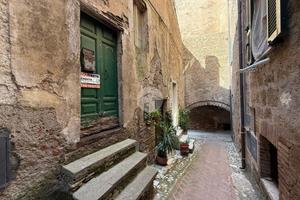 3 LOCALI A COLLEVECCHIO
