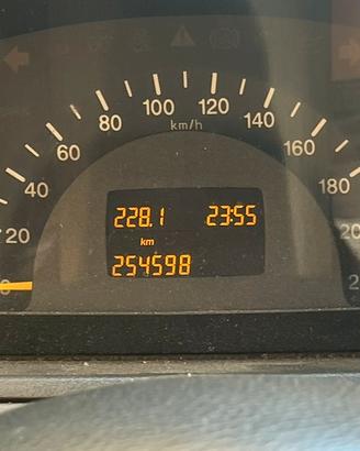 Mercedes Vito €4000 trattabili