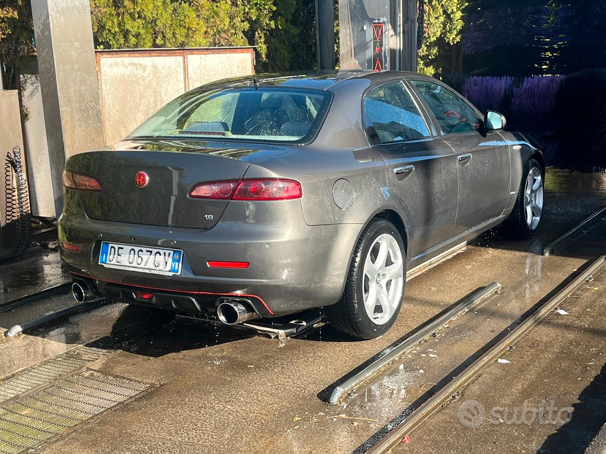 Alfa Romeo 159