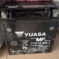 Batteria moto Yuasa YTX16-BS-1 Triumph Tiger 800 