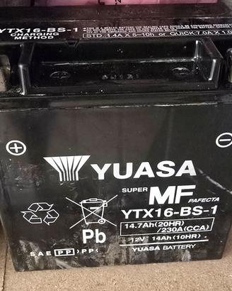 Batteria moto Yuasa YTX16-BS-1 Triumph Tiger 800 