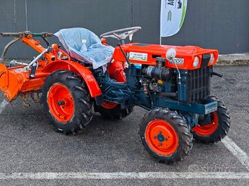 TRATTORE - KUBOTA B 5000 - TAGLIANDATO