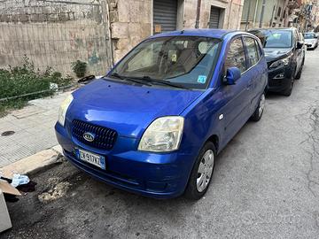 Kia Picanto 1.1 EX Benzina – 2005 – 122.000 km