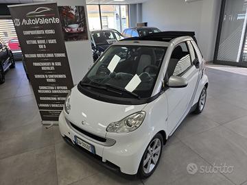 Smart ForTwo Cabrio 1.0 B 71cv 2009 neopatentati