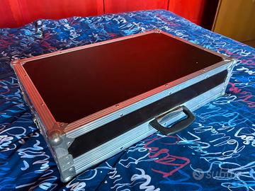 Valigetta rigida / Fly Case per pedaliera