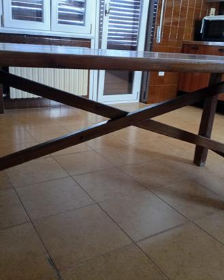 Tavolo rustico