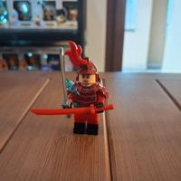 Lego minifigure Samurai rosso