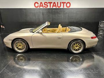 Porsche 996 Carrera 4 Cabrio