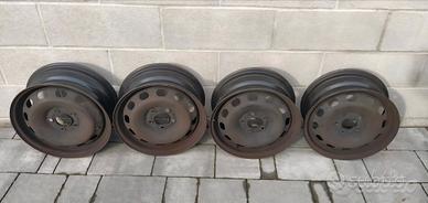 Cerchi in acciaio R15