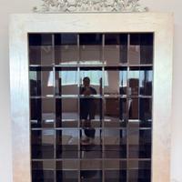 Mobile libreria sospesa , fabbrica Silik . Interno