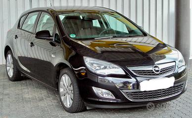 Opel astra j
