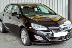 Opel astra j