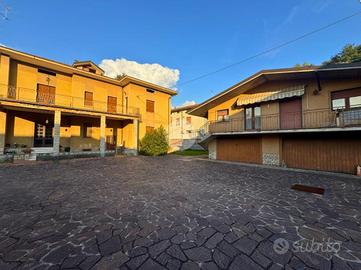 VILLA SINGOLA A CREDARO